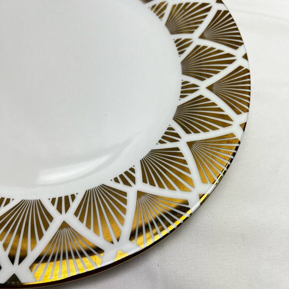 Ciroa Luxe Fine Porcelain Metallic Accent Shell Pattern Dinner Plate Replacement - Picture 2 of 6